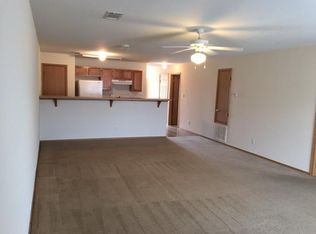 2811B Ridgeview Pl, Claremore, OK 74017