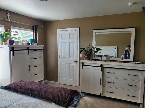 18639 E 46th Pl, Denver, CO 80249