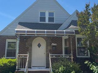 56-44 187th St, Flushing, NY 11365