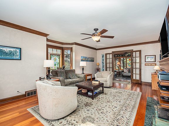 5th image of 336 Hamilton Ave