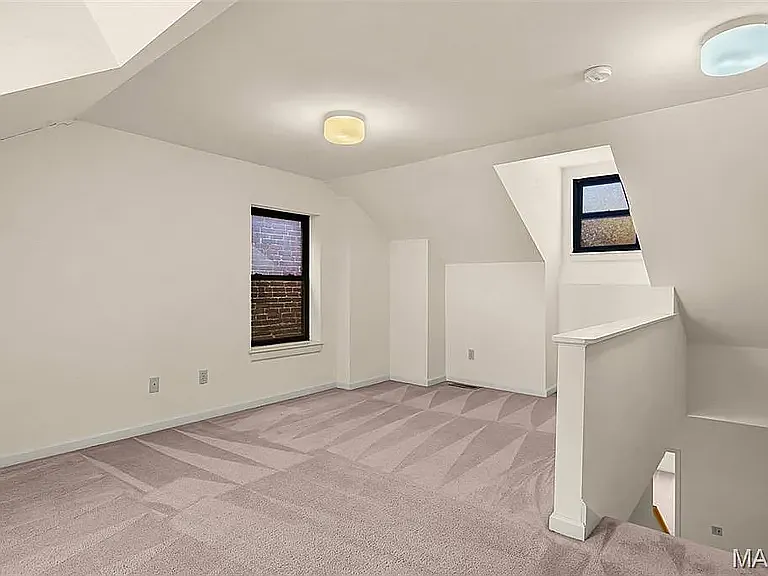 2211 Menard St #A — Photo 4