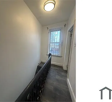 260 W Queen Ln #2 — Photo 26