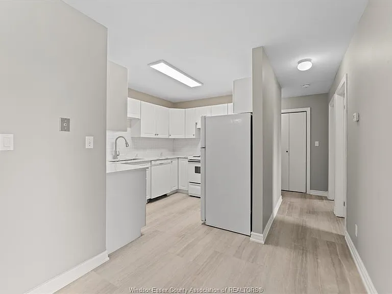 44 Robson Rd #303 — Photo 13