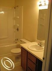 5th image of 37594 Robinson Ct