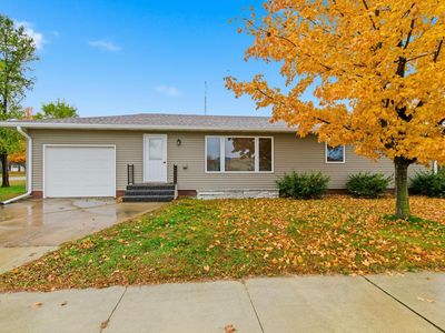 215 Church St N, Eden Valley, MN, 55329
