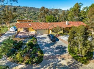 2665 Kauana Loa Dr, Escondido, CA 92029