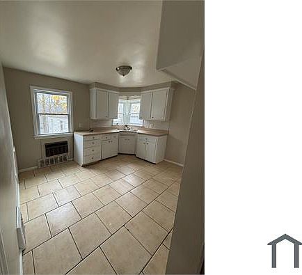 5th image of 82 Cowles Ave
