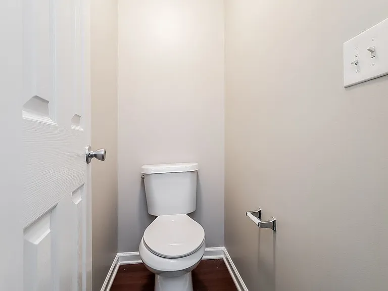 385 Hidden Creek Ln — Photo 17