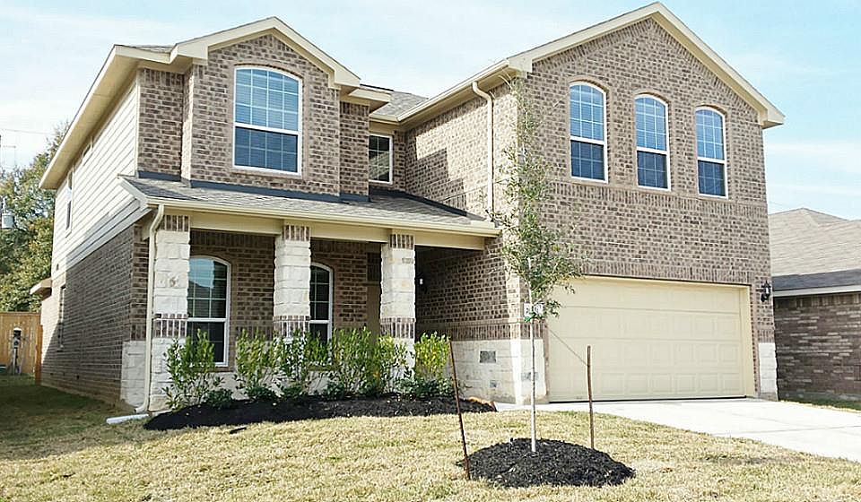 1st image of 20231 Ray Falls Dr