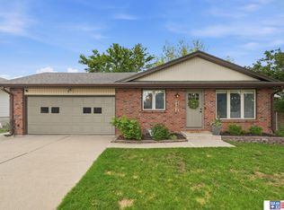 5506 Sherman St, Lincoln, NE 68506