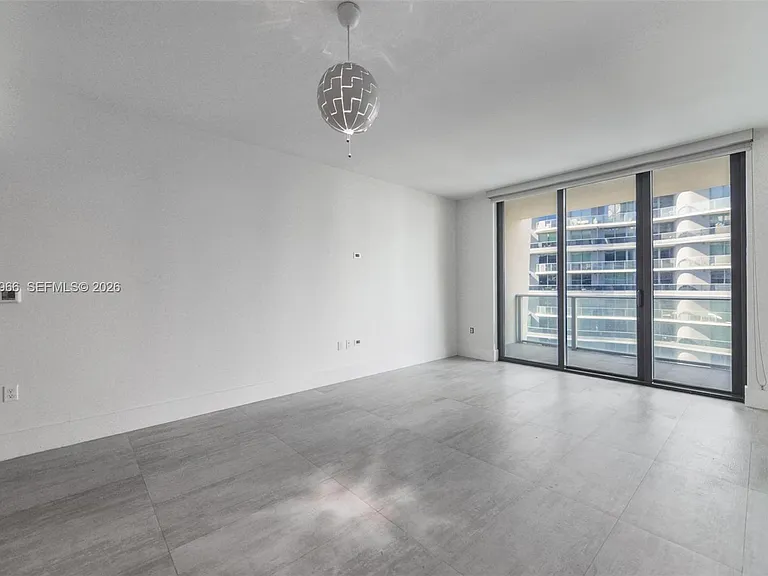 1010 Brickell Ave #4607 — Photo 4