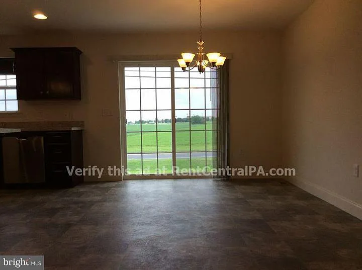 3 Simon Ct — Photo 11