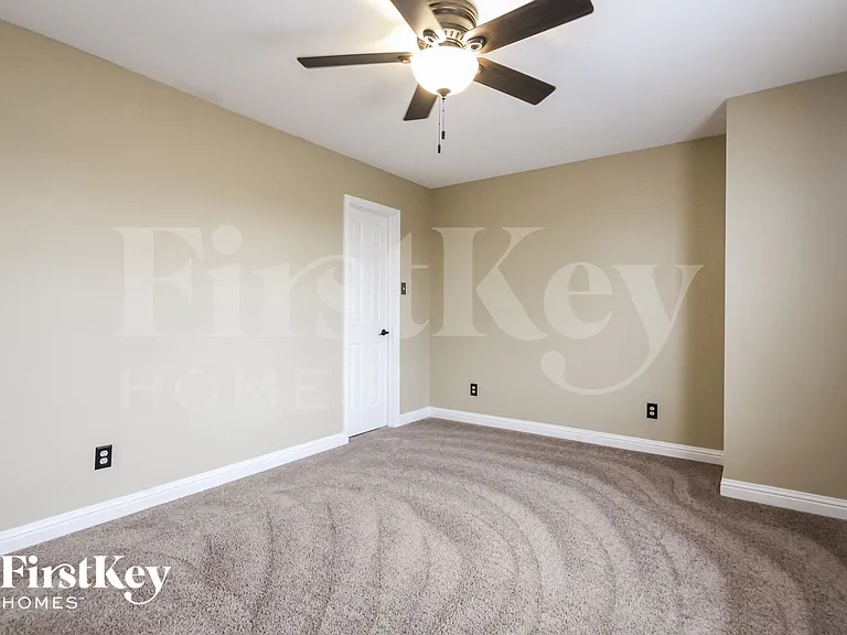 1441 Dowell St — Photo 11