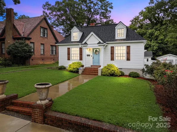 318 N 5th St, Albemarle, NC 28001