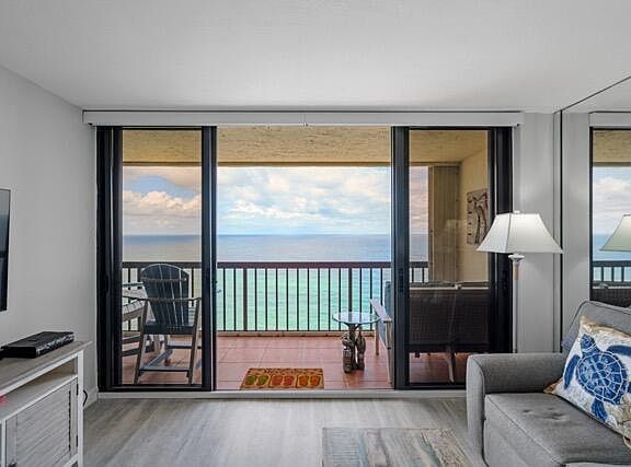 5th image of 9550 S Ocean Dr Ph 4