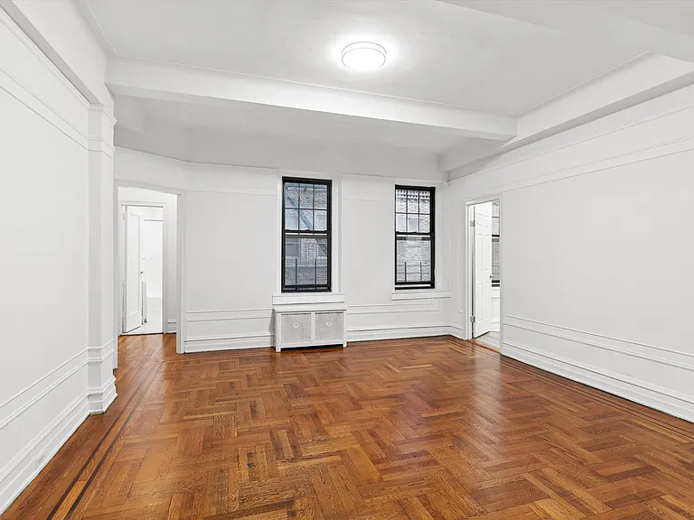 80-40 Lefferts Blvd #1G — Photo 1