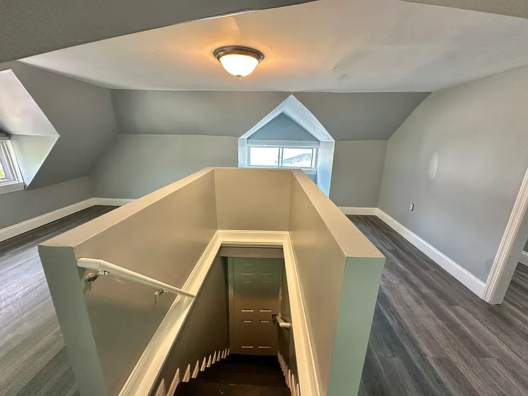 119 Evergreen Ave — Photo 19