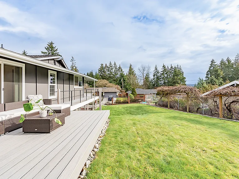 17271 NE 7th Pl — Photo 31