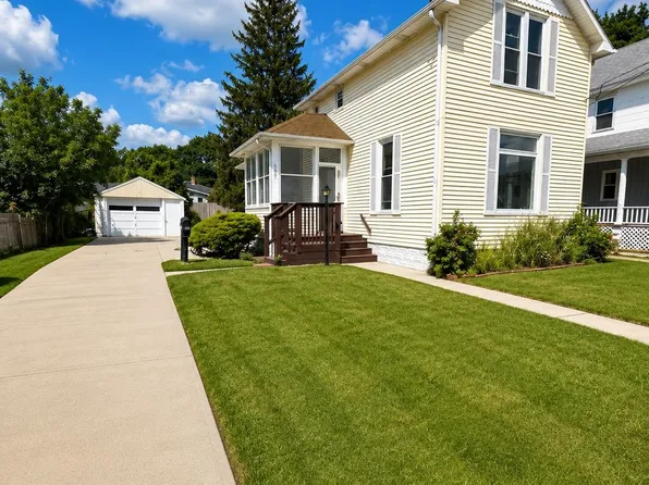 503 N Wenona St, Bay City, MI 48706
