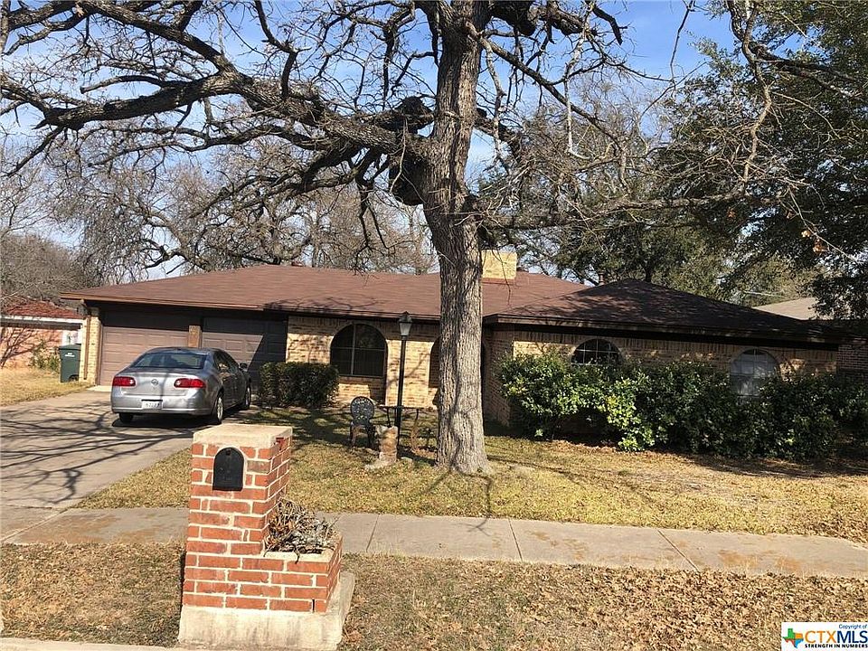 1st image of 407 Jeffery Ln