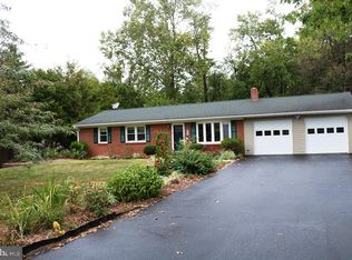 13860 Edgewood Dr, Waynesboro, PA