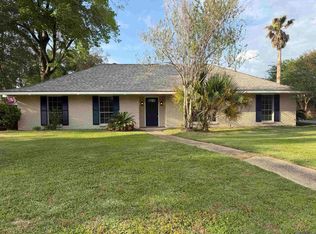 12231 Mollylea Dr, Baton Rouge, LA 70815