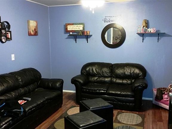2nd image of 2427 Guadalupe St