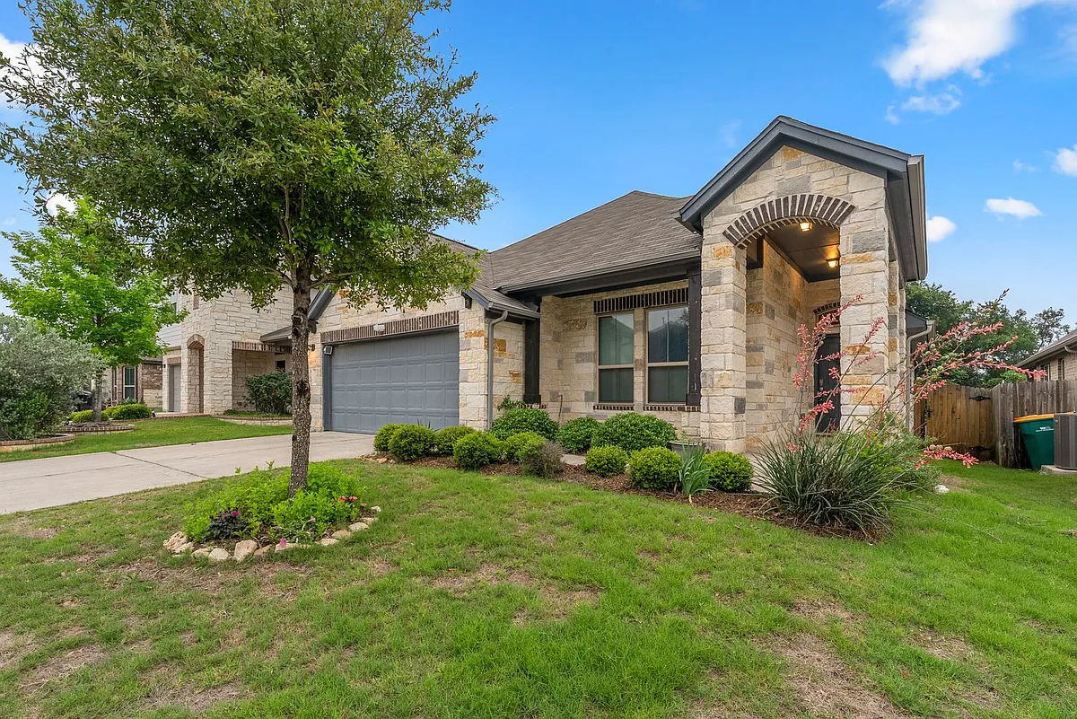 Building Photo - 1316 Goldilocks Ln
