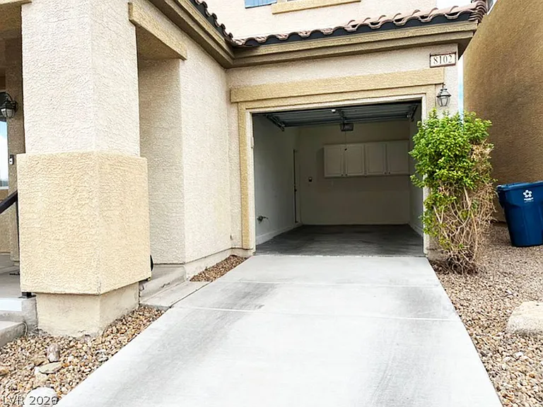 8102 Lake Chippewa St — Photo 31