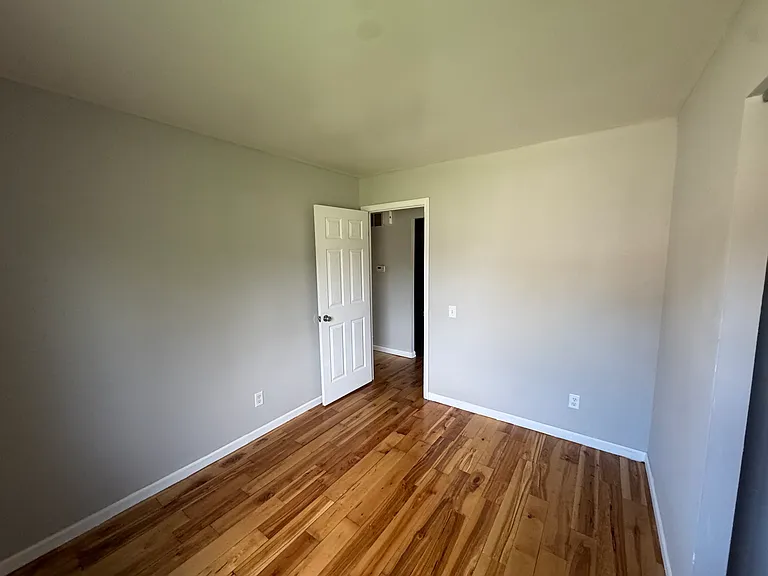 5971 Sir Edward Ct — Photo 9