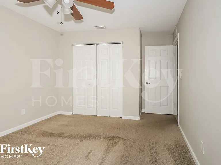 1257 SW Century Ave — Photo 12