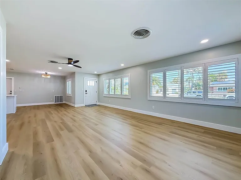 3602 Casablanca Ave — Photo 11