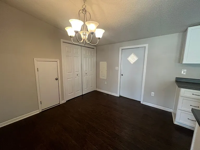 4851 Verde View Dr — Photo 6