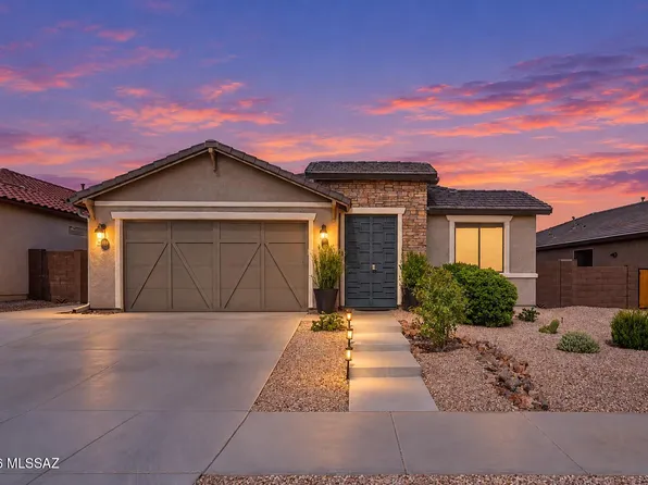 8475 N Van Cleeve Ln, Tucson, AZ 85743