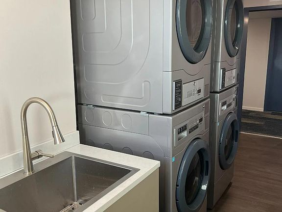 Studio A Laundry Room