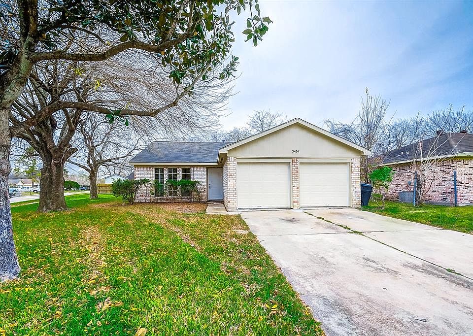 1st image of 3454 Wuthering Heights Dr