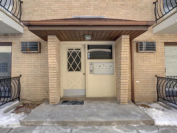 3rd image of 7611 W Altgeld St APT 1