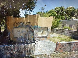 231 NW 74th St, Miami, FL 33150