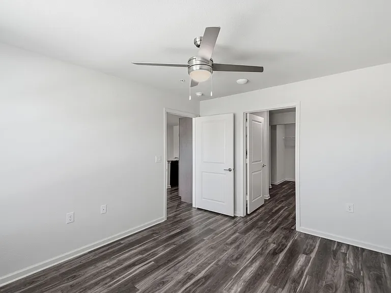 Cedar Bluff Apartments — Photo 3
