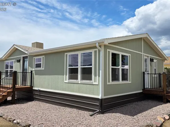 831 Robbie Ln, Canon City, CO 81212