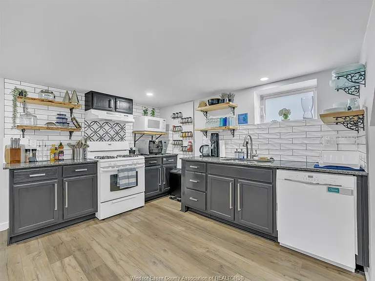 1029 Parent Ave #LOWER — Photo 10
