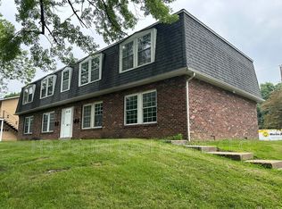 100 Gettysburg Rd APT C, Belleville, IL 62226