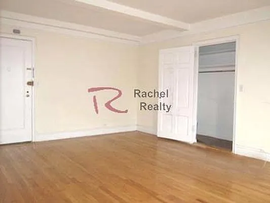 Rented by Rachel Realty | media 11
