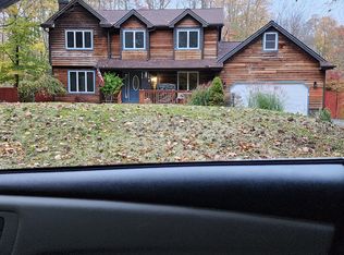 2303 Beaver Cir, Pocono Summit, PA 18346