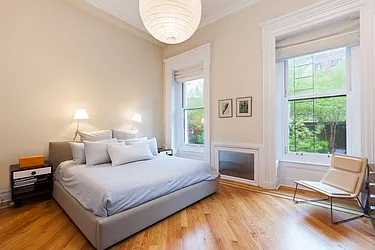 Rented by Engel and Völkers Brownstone Brooklyn