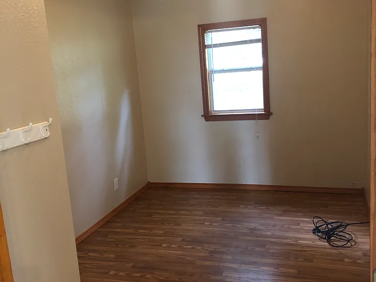370 Berrywood Ln — Photo 7