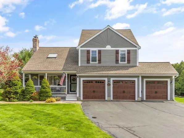 10 Meadow Dr, Littleton, MA 01460