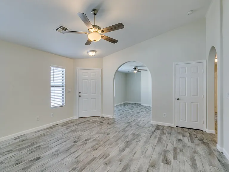 6763 Bison Creek St — Photo 28