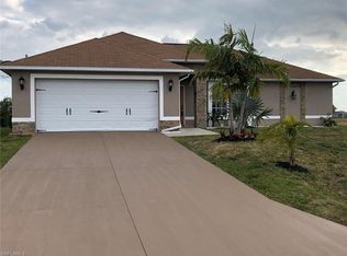 632 NW 26th Ter, Cape Coral, FL 33993