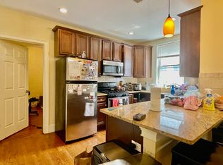 26 Saint Albans Rd, Boston, MA 02115